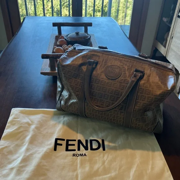 Fendi Brown FF Logo Canvas Duffel Bag with Dark Trim - Picture 4 of 7